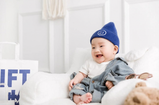 邵东4个月宝宝干呕 邵东4个月宝宝干呕